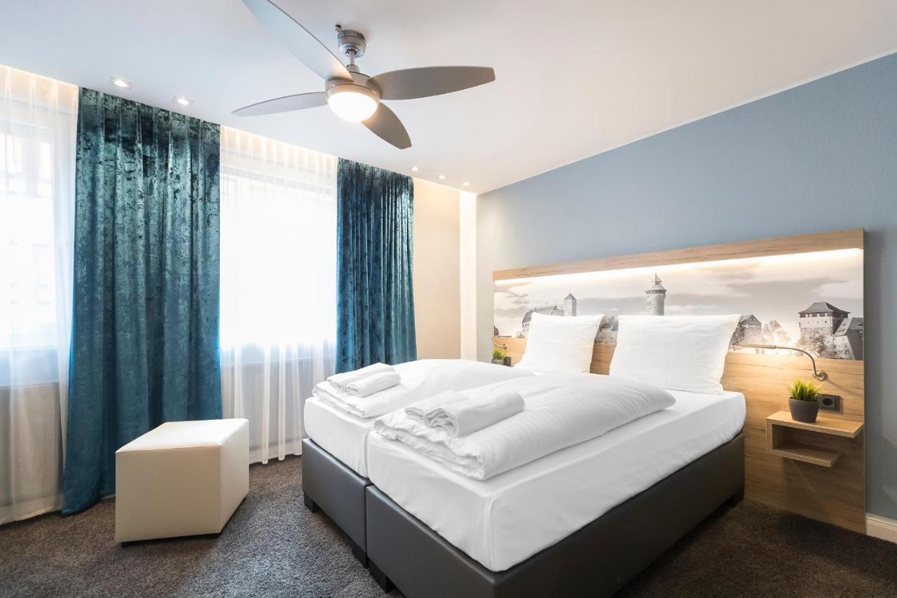 By Daspaul Aparthotel 3*